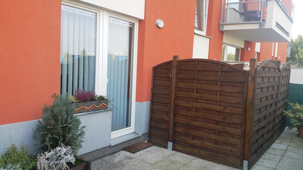 Bastien Studio Near Airport Prága Kültér fotó