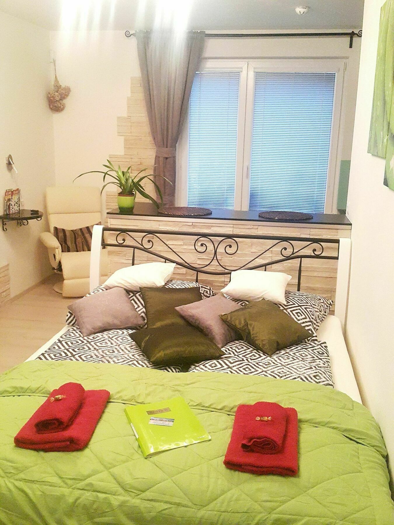 Bastien Studio Near Airport Prága Kültér fotó