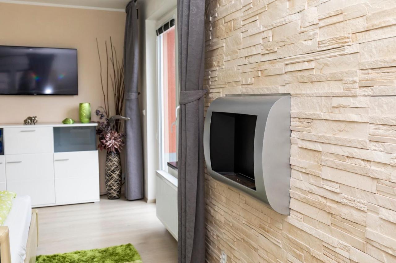 Bastien Studio Near Airport Prága Kültér fotó