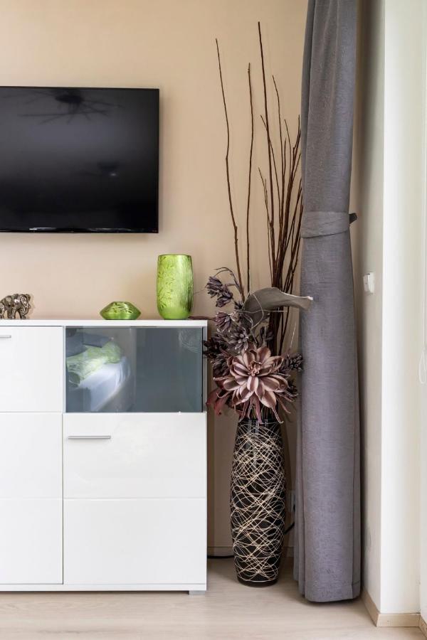 Bastien Studio Near Airport Prága Kültér fotó